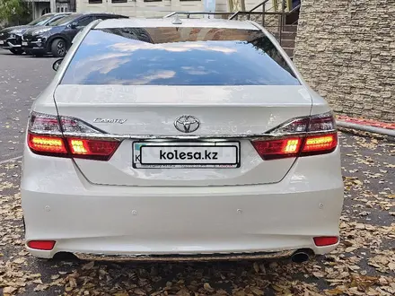 Toyota Camry 2018 года за 14 800 000 тг. в Алматы – фото 4