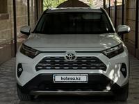 Toyota RAV4 2023 годаүшін19 500 000 тг. в Шымкент