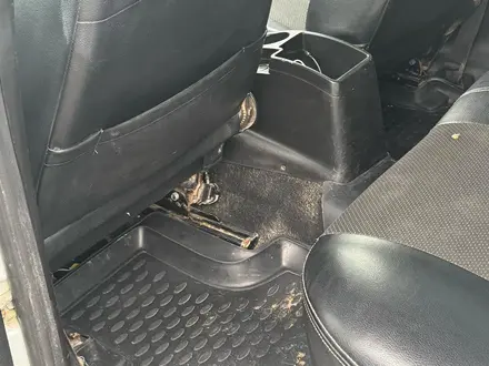 Chevrolet Niva 2013 года за 3 800 000 тг. в Атырау – фото 3