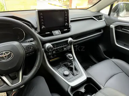 Toyota RAV4 2021 года за 17 000 000 тг. в Алматы – фото 10