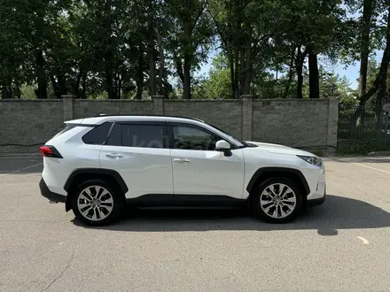 Toyota RAV4 2021 года за 17 000 000 тг. в Алматы – фото 5