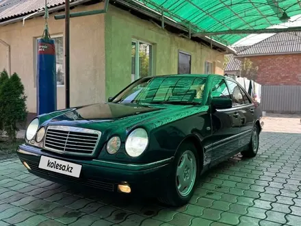 Mercedes-Benz E 320 1999 года за 3 200 000 тг. в Алматы – фото 4