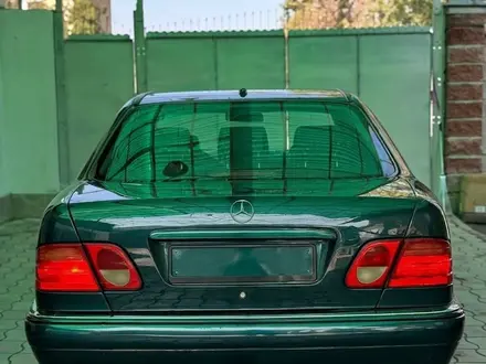 Mercedes-Benz E 320 1999 года за 3 200 000 тг. в Алматы – фото 6