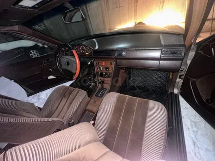 Mercedes-Benz E 230 1988 года за 1 400 000 тг. в Алматы – фото 3