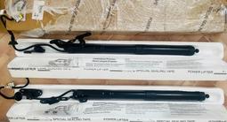 Торсион электрический амортизатор багажника стоики Rav 4 Highlander за 55 000 тг. в Алматы