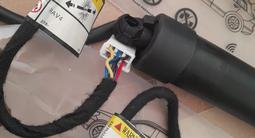 Торсион электрический амортизатор багажника стоики Rav 4 Highlander за 55 000 тг. в Алматы – фото 5