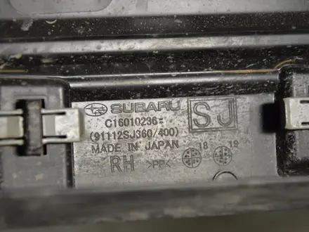 Накладка двери передняя правая Subaru Forester за 20 000 тг. в Караганда – фото 2