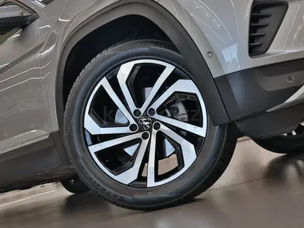 Volkswagen Teramont 2021 года за 20 700 000 тг. в Алматы – фото 7