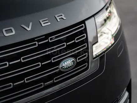 Land Rover Range Rover 2024 года за 128 000 000 тг. в Астана – фото 3