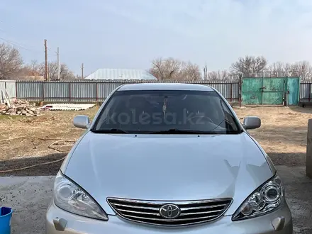 Toyota Camry 2002 года за 5 500 000 тг. в Тараз – фото 2