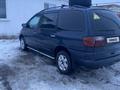 Volkswagen Sharan 1999 годаүшін2 200 000 тг. в Уральск