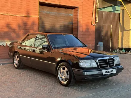 Mercedes-Benz E 220 1993 года за 4 500 000 тг. в Кызылорда