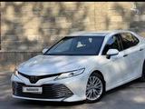 Toyota Camry 2020 года за 13 600 000 тг. в Семей – фото 3