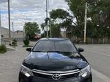 Toyota Camry 2015 годаүшін10 600 000 тг. в Атырау – фото 2