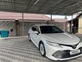 Toyota Camry 2018 года за 13 500 000 тг. в Алматы – фото 4