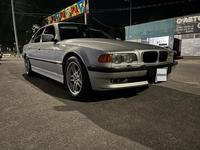 BMW 735 1999 года за 6 000 000 тг. в Шымкент