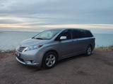 Toyota Sienna 2010 года за 10 500 000 тг. в Караганда