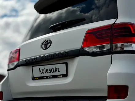 Toyota Land Cruiser 2013 года за 21 500 000 тг. в Астана – фото 16