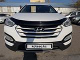 Hyundai Santa Fe 2014 годаүшін8 500 000 тг. в Рудный