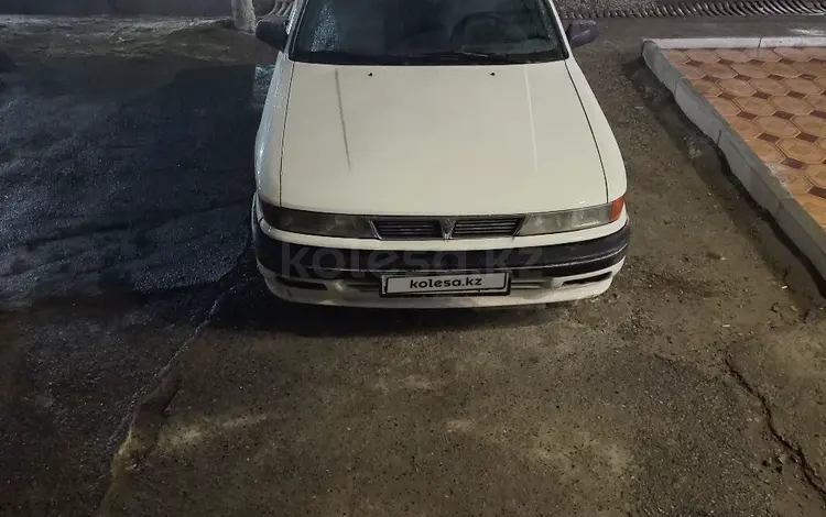 Mitsubishi Galant 1992 годаүшін1 200 000 тг. в Тараз