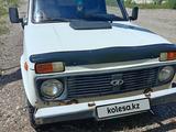 ВАЗ (Lada) Lada 2121 2006 годаfor1 400 000 тг. в Усть-Каменогорск – фото 2