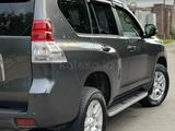 Toyota Land Cruiser Prado 2010 года за 16 400 000 тг. в Уральск – фото 2