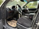 Toyota Land Cruiser Prado 2010 года за 16 400 000 тг. в Уральск – фото 4