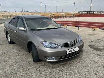 Toyota Camry 2005 года за 4 300 000 тг. в Жанаозен – фото 5