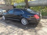 Mercedes-Benz S 350 2010 года за 11 300 000 тг. в Алматы – фото 2