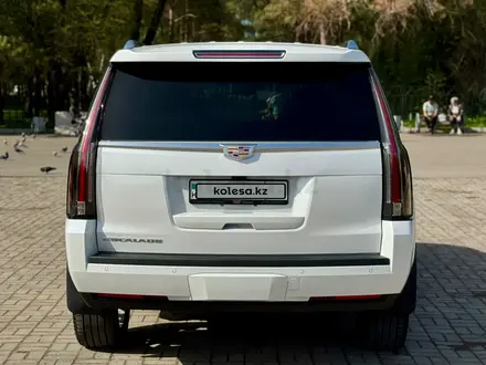 Cadillac Escalade 2019 года за 27 000 000 тг. в Алматы – фото 6