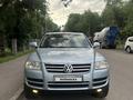 Volkswagen Touareg 2004 года за 4 600 000 тг. в Алматы