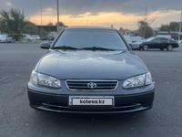 Toyota Camry 2001 годаfor4 100 000 тг. в Алматы