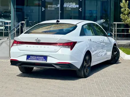 Hyundai Elantra Elegance 2022 года за 8 670 000 тг. в Караганда – фото 7
