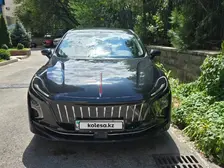 Hongqi E-QM5, 2023