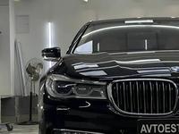 BMW 750 2016 года за 25 000 000 тг. в Алматы