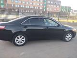 Toyota Camry 2007 года за 4 800 000 тг. в Актобе