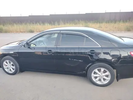 Toyota Camry 2007 года за 4 800 000 тг. в Актобе – фото 4