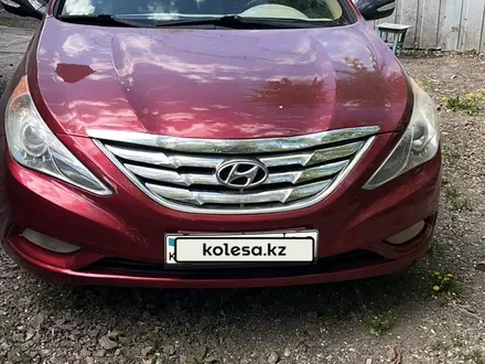 Hyundai Sonata 2010 года за 4 600 000 тг. в Караганда – фото 8