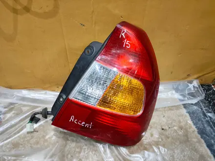 Фонарь задний Hyundai за 15 000 тг. в Костанай – фото 2