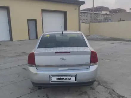 Opel Vectra 2002 года за 2 000 000 тг. в Атырау – фото 2