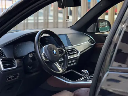 BMW X5 2021 года за 31 000 000 тг. в Астана – фото 23