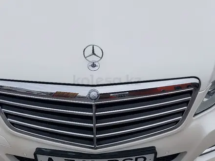Mercedes-Benz E 300 2011 года за 10 000 000 тг. в Алматы – фото 22