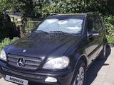 Mercedes-Benz ML 320 2002 годаүшін3 900 000 тг. в Караганда