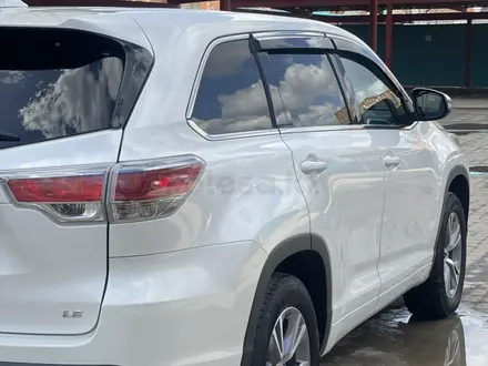 Toyota Highlander 2014 года за 15 300 000 тг. в Актобе – фото 12