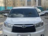 Toyota Highlander 2014 годаүшін15 300 000 тг. в Актобе – фото 2