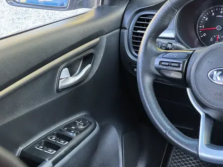 Kia Rio 2018 года за 5 500 000 тг. в Актобе – фото 7