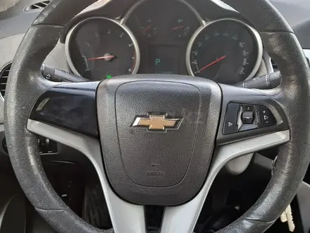 Chevrolet Cruze 2010 года за 3 500 000 тг. в Алматы – фото 8