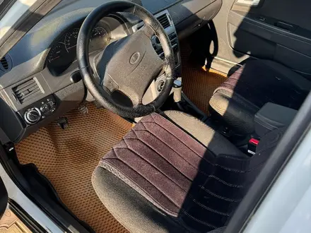ВАЗ (Lada) Priora 2171 2014 года за 1 750 000 тг. в Уральск – фото 8