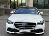 Mercedes-Benz S 500 2022 года за 54 000 000 тг. в Астана – фото 3