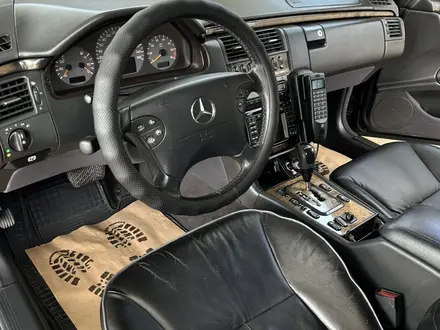 Mercedes-Benz E 320 2000 года за 5 500 000 тг. в Тараз – фото 2